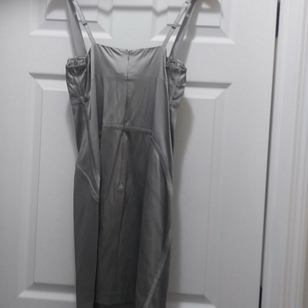 Cocktail dress - Picture 2 of 2